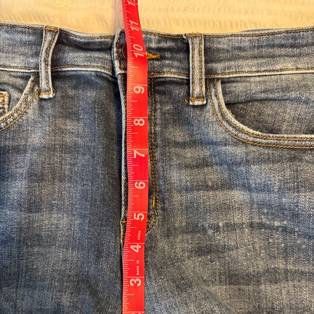 Judy Blue Boyfriend Jeans Womens 7/28 Blue Medium Wash Distressed Stretch Denim - Picture 7 of 8